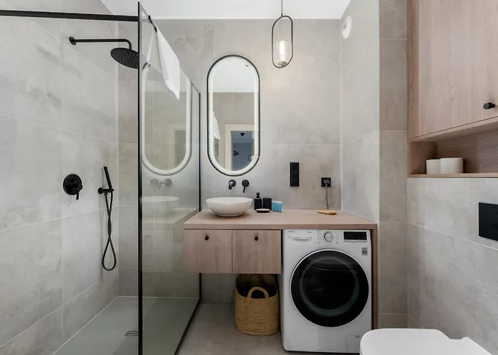 Walerego Slawka Harmony By Bookinghost Cracovia