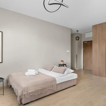 Walerego Slawka Harmony By Bookinghost 克拉科夫